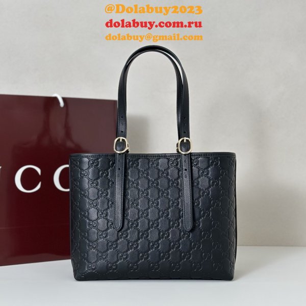 Gucci Top Quality 847456 GG Emblem Medium Tote Bag