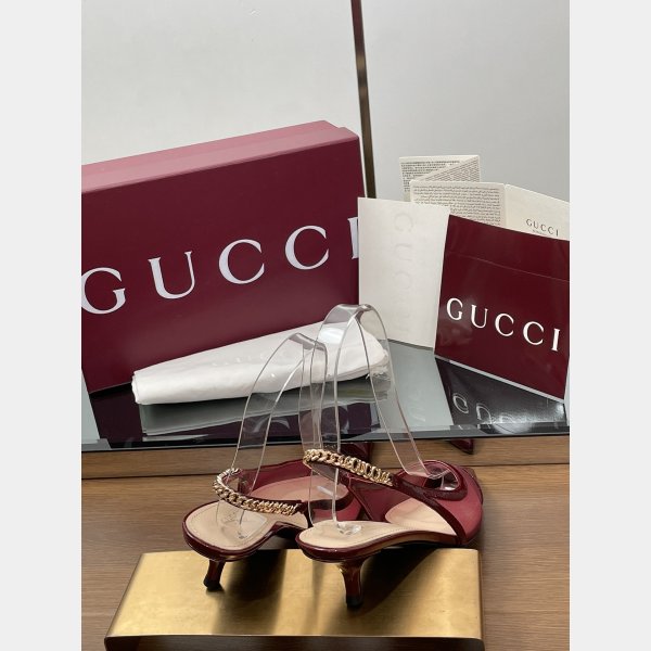 Fashion GUCCI Signoria Slingback Pump