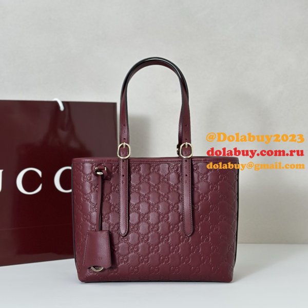 Gucci Top Quality 847456 GG Emblem Medium Tote Bag
