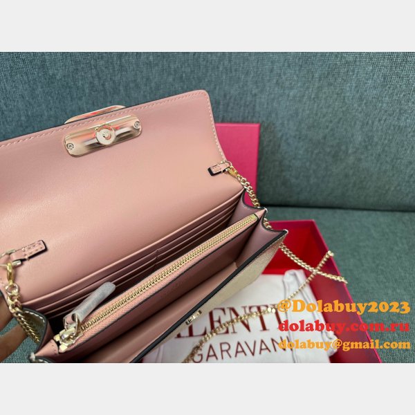 TOP Valentino Garavani Grained Calfskin Clutch