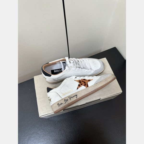 Women Ball Star with leopard-print star embellished with Swarovski crystal